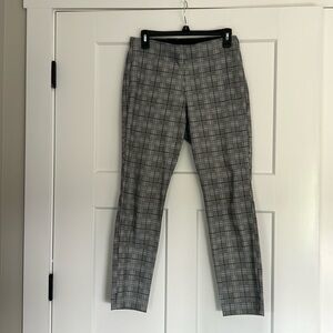 NWOT Plaid Ankle Pants - Size 4
